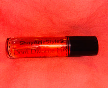 Load image into Gallery viewer, Roll On Body Oil
