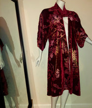 Load image into Gallery viewer, Kimono
