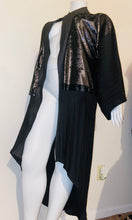 Load image into Gallery viewer, Kimono
