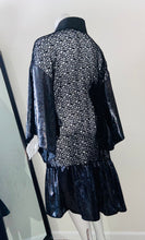 Load image into Gallery viewer, Kimono
