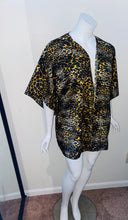 Load image into Gallery viewer, Kimono
