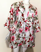 Load image into Gallery viewer, Kimono
