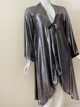 Load image into Gallery viewer, Kimono
