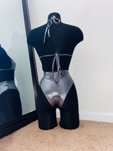 Load image into Gallery viewer, Prima Donna
